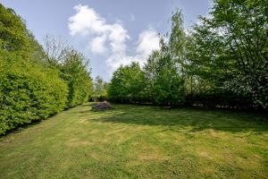 Gardens- click for photo gallery